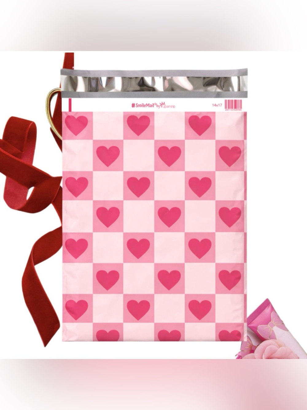 30 6โ x 9โ Checkered Heart Poly Mailers - Picture 2 of 2